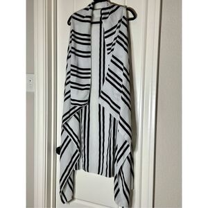 Black and white striped caftan